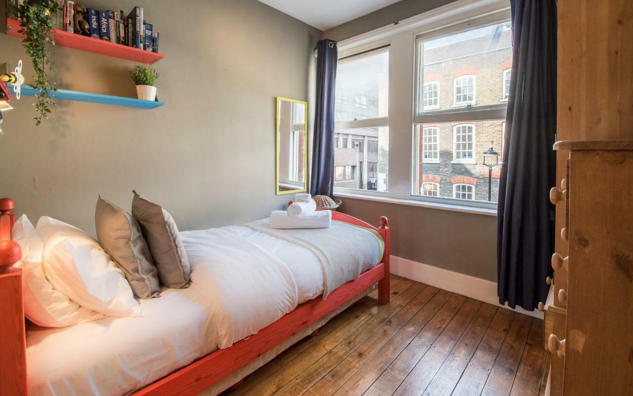 شقة لندن  في Artistic And Soulful Carnaby Street Movie Pad المظهر الخارجي الصورة